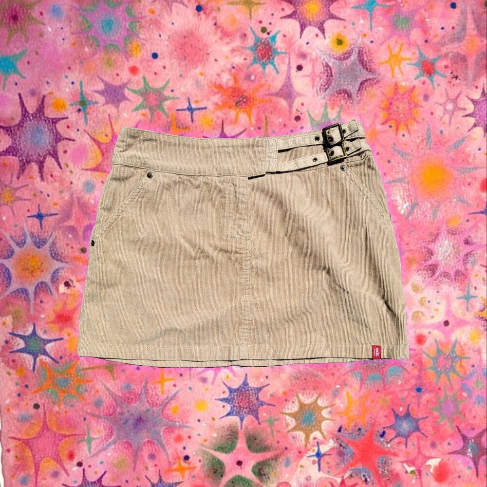 ✧⋆｡ EDC by Esprit y2k vintage corduroy beige mini skirt 𖦹°‧✧